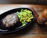 ハンバーグ☆ケイジャンソースで♪作り方5写真