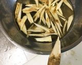 鯖の味噌煮缶と根菜のスープパスタ作り方1写真