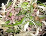 簡単★牛コマで柳川風卵とじ丼作り方5写真