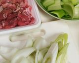 簡単♪豚こまとチンゲン菜でクィック中華丼作り方1写真