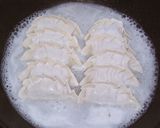 キッチンどか亭流・餃子の焼き方（羽付き）作り方4写真
