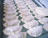外パリパリ!中ジューシー!白菜で基本餃子作り方10写真
