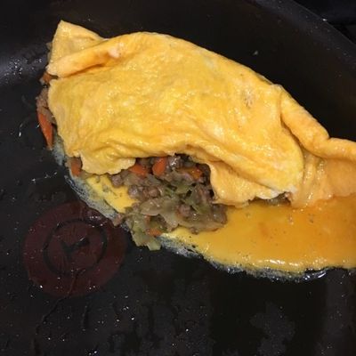 カサ増し⁈ミンチオムレツ by めぐにゃそ 【クックパッド】 簡単