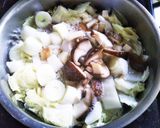 鳥挽肉と豆腐　③キムチスープ作り方1写真