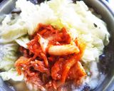 鳥挽肉と豆腐　③キムチスープ作り方3写真