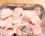お弁当に♡鶏むね肉の柚子こしょう焼き♡作り方1写真