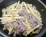 簡単！豚肉とサツマイモの肉じゃが風作り方4写真