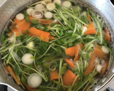 あまり野菜と豆苗♫とろ〜り中華卵スープ作り方3写真