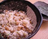 妻オススメ☆しらすネギ納豆酢ごはん作り方4写真