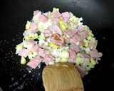 バターが決め手の簡単パラパラチャーハン☆作り方1写真