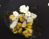 パクチー、シメジと豚バラ、トマトの卵炒め作り方8写真