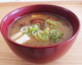 このひと手間でグッと美味！なめこの味噌汁作り方8写真