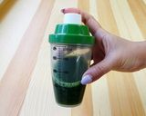 青汁ジュース【ふりふり青汁シェイカー】作り方3写真