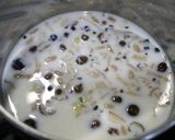 簡単！鶏しめじの泡湯葉味噌汁作り方2写真