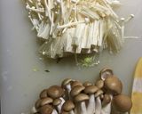 簡単！しめじえのきと鶏肉のクリームスープ作り方1写真