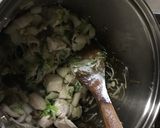 簡単！しめじえのきと鶏肉のクリームスープ作り方5写真