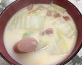 簡単☆白菜とソーセージのミルクスープ☆作り方3写真