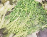 お味噌汁に＊美味しい豆苗の入れ方作り方1写真