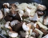 ピリ辛♪生椎茸と蓮根のみそ風味炒め物作り方6写真
