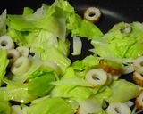 キャベツ・ちくわ・ニンニクの和風炒め♪作り方5写真