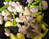 おつまみにもぴったりもも肉とアスパラ炒め作り方7写真