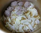 キャベツと肉団子の煮物♪ふんわり食感♪作り方6写真