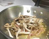 きのことナッツの若返り胡麻クリームパスタ作り方6写真