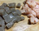 鶏肉とこんにゃくの味噌煮作り方1写真