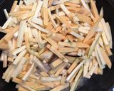 さつまいもと鶏肉の唐辛子炒め作り方6写真