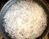 簡単糖質オフ☆サラダうどん風こんにゃく麺作り方2写真