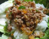 簡単そぼろで✿サラダ菜巻きご飯作り方3写真