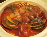 秋野菜とミートボールで悪魔のチーズ鍋作り方4写真