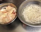 レンコンとりんごのサラダ作り方1写真