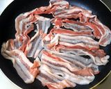 ＊材料４つで＊豚バラとえのきの麺つゆ炒め作り方3写真