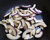 アケビの皮、ウインナーのカレー（＾＾）作り方3写真