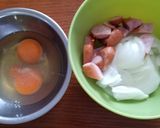 ☆玉ねぎ・卵・ウインナー炒め☆作り方1写真