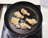 鶏手羽元とじゃがいもの白ワイン煮込み作り方2写真