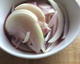 玉ねぎの梅酢漬け作り方1写真
