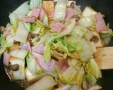 白菜厚揚げベーコンしめじのミルク煮作り方1写真