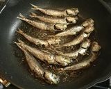 雑な男料理：めざしのオリーブオイル炒め！作り方2写真