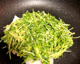 簡単栄養たっぷり 豆苗のお好み焼き作り方4写真
