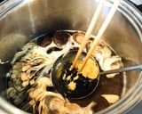 きのこと豚バラの土手鍋風煮込み作り方6写真