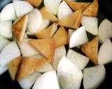 大根とさつま揚げの炒め煮？なの？何これ？作り方4写真