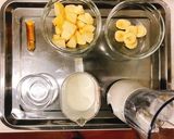 一人暮らしの飲むバナナりんごヨーグルト作り方1写真