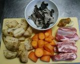 豚スペアリブとごろごろ野菜のスープ煮作り方1写真