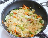 動画あり！野菜たっぷり低GI焼きビーフン作り方9写真