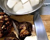 八つ頭 （やつがしら）と鶏肉の煮物作り方1写真