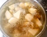 八つ頭 （やつがしら）と鶏肉の煮物作り方4写真