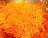 お弁当や副菜に☆にんじんの明太子炒め作り方1写真