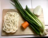 たっぷり野菜と九条ネギの肉うどん☆作り方1写真
